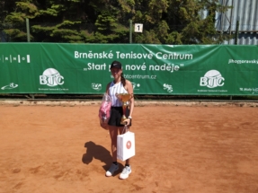 Vítězka dvouhry Šalková Dominika